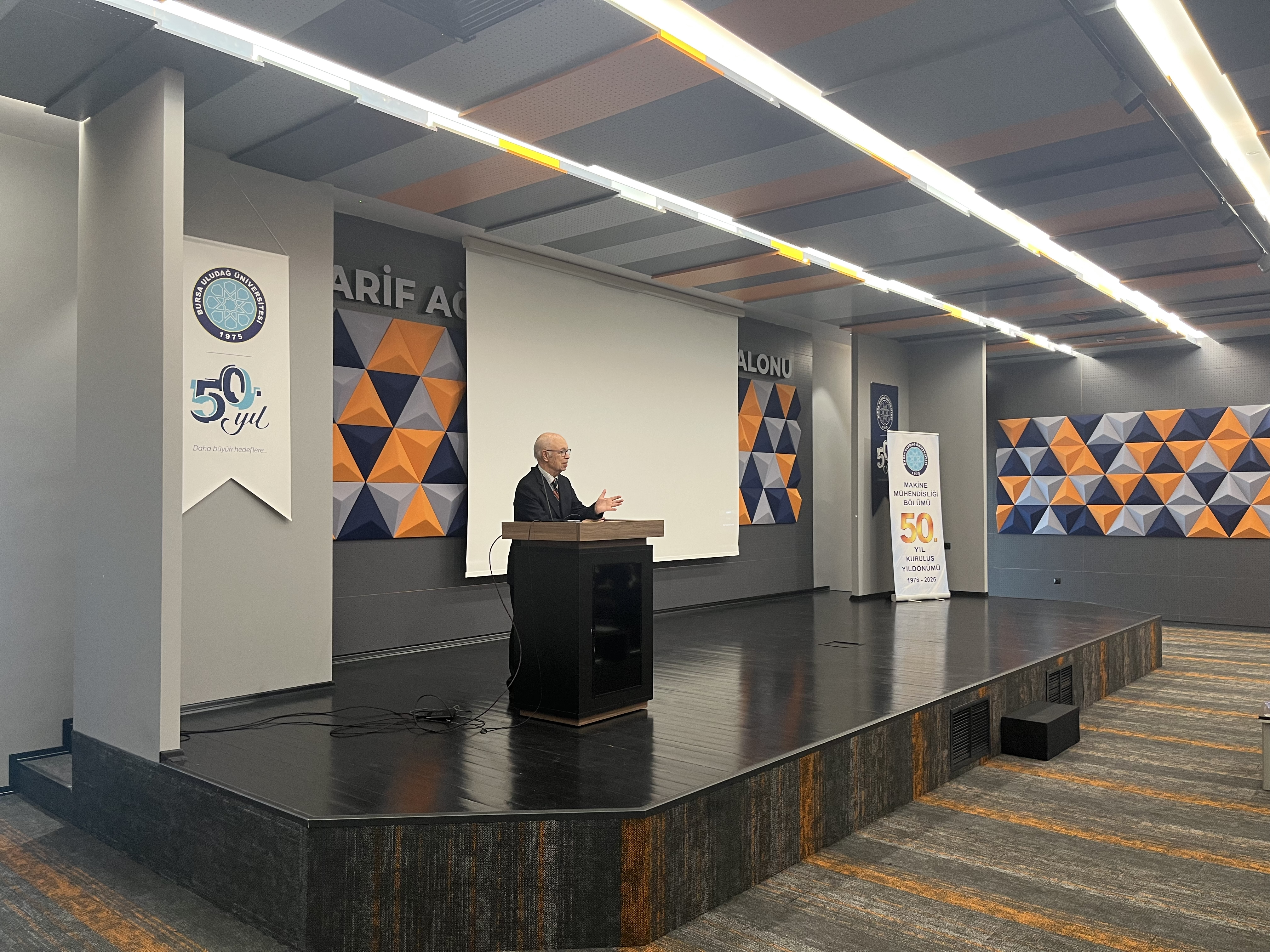 Makine Mühendisliği Bölümümüzün 50. Kuruluş Yıl Dönümü Seminer Etkinliği Gerçekleştirildi